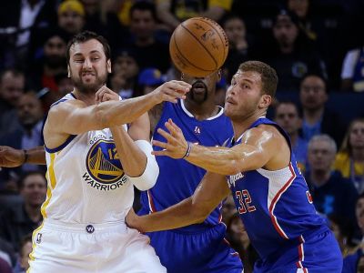 Memphis i Golden State stále bez prehry, Utah šokoval Cleveland