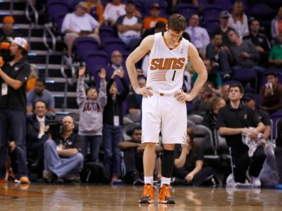 Dragičovci do Miami, Garnett sa vracia do Minnesoty