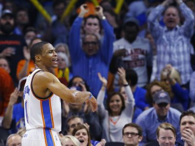 Westbrook zaznamenal triple-double a potiahol Oklahomu k výhre