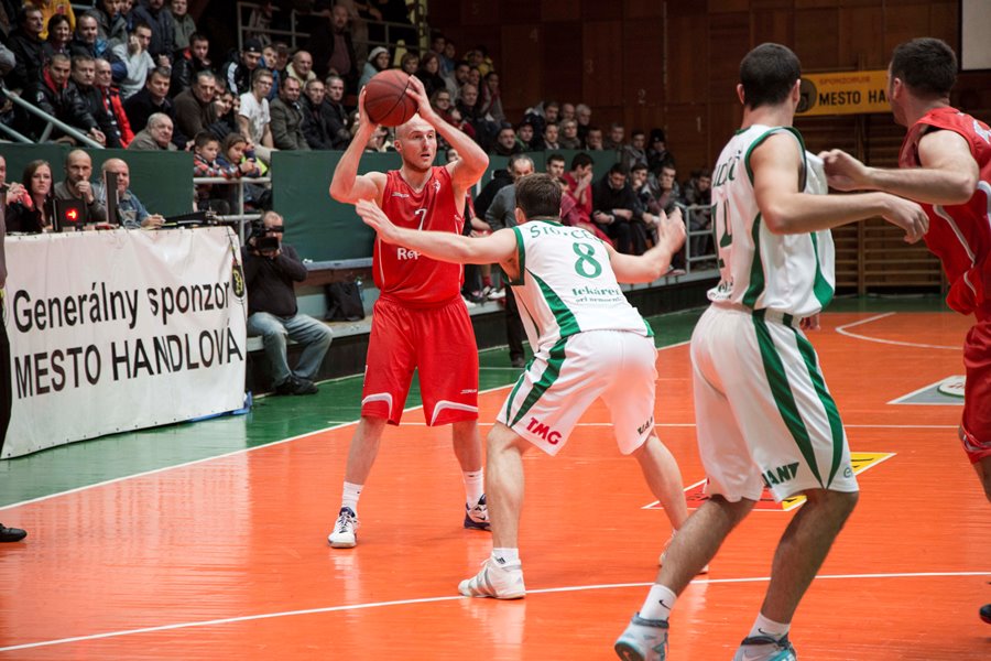 Fotogaléria zo zápasu Handlová – Banská Bystrica