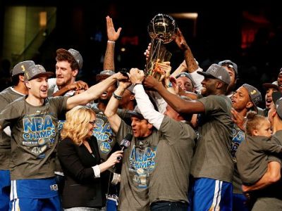 Warriors vyhrali v Clevelande a získali majstrovský titul