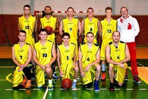 Michalovskí basketbalisti podľahli na domácom ihrisku Krompachom