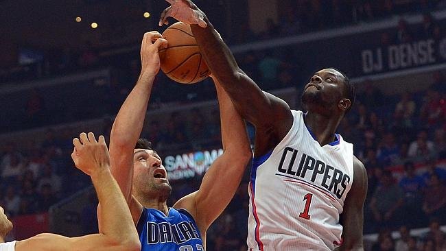 Clippers zdolali doma Dallas 104:88, Griffin zaznamenal 26 bodov