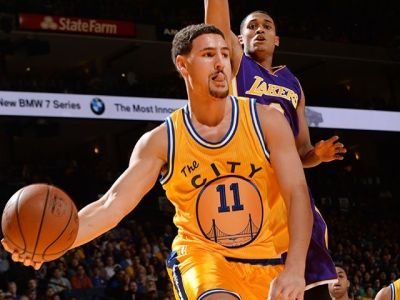 Obhajca Golden State prepísal dejiny, Curry: Ale nevyhráme všetko
