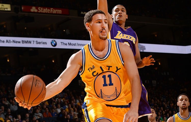 Obhajca Golden State prepísal dejiny, Curry: Ale nevyhráme všetko