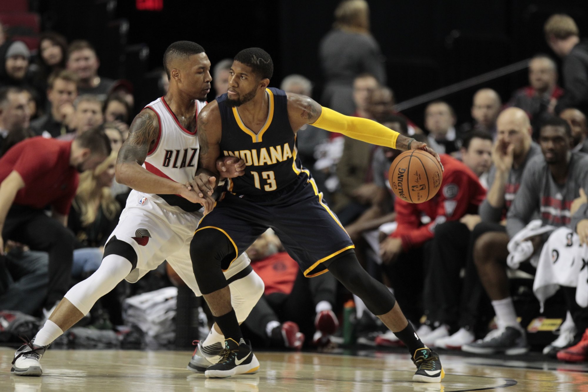 Prežil zničujúcu zlomeninu, teraz v NBA preháňa Curryho a LeBrona