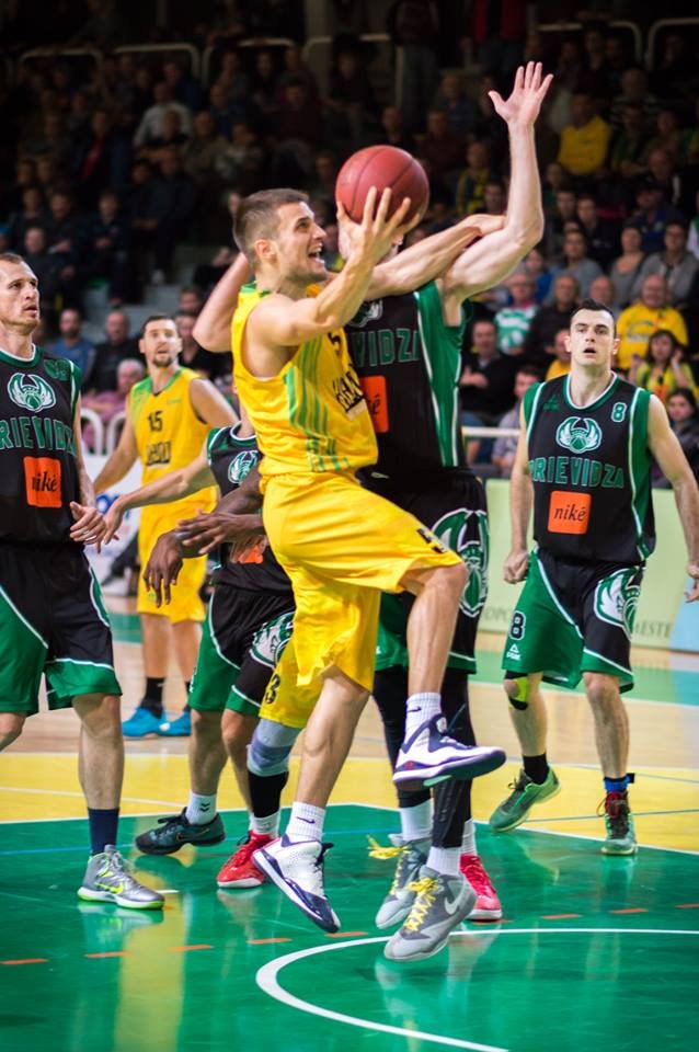 Facebook Basketbal Levice