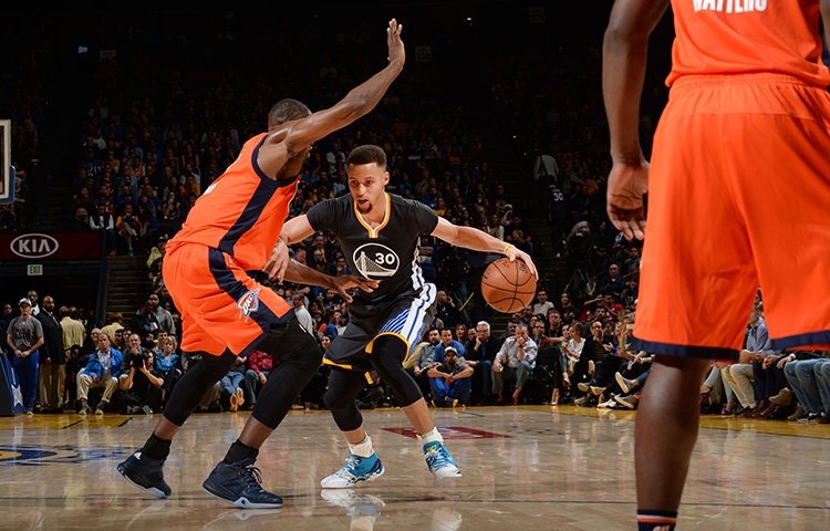 Golden State natiahli domácu víťaznú sériu už na 41 zápasov