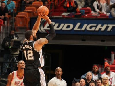 Spurs vyhrali v Miami, New York prehral s Washingtonom