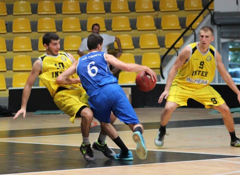 Inter nepodceňuje Karlovku, ktorej výkony sa zlepšujú