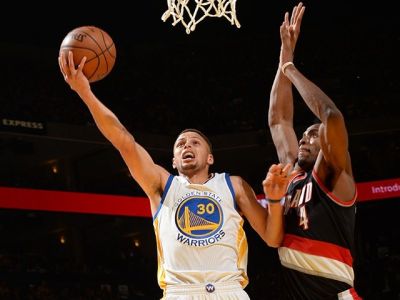 Golden State opäť víťazne, Portland zdolalo 136:11