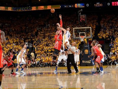 Golden State a Oklahoma vstúpili do play off jasnými víťazstvami