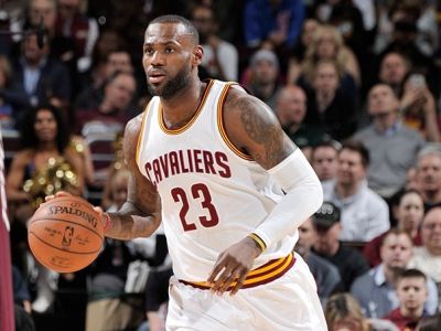 LeBron James desiatykrát v ideálnej zostave sezóny