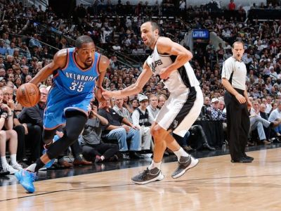 Oklahoma City vyhrala na palubovke San Antonia, v sérii vedie 3:2