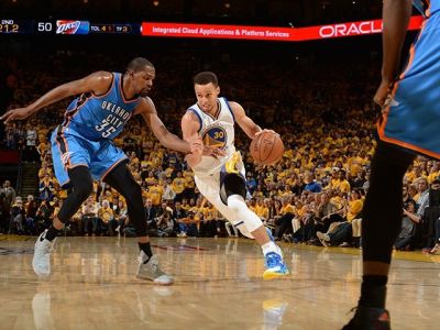Golden State odvrátilo hrozbu vypadnutia, znížilo stav série na 2:3