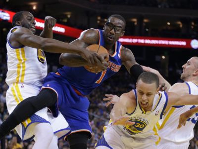 Stoudemire podpísal s Knicks, následne ukončil vo veku 33 rokov kariéru