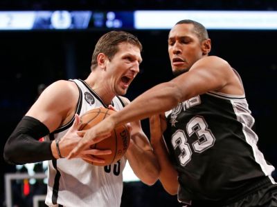Diawa vymenili do Utahu, Golden State získal skúseného Westa