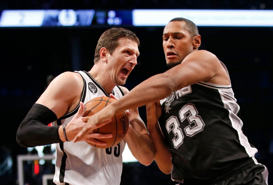 Diawa vymenili do Utahu, Golden State získal skúseného Westa