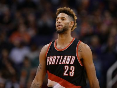 Crabbe akceptoval ponuku Brooklynu, Speights podpísal s Clippers