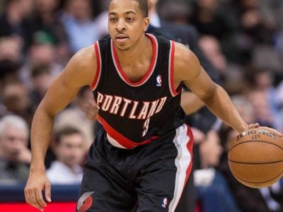 McCollum bude hrať aj naďalej za Portland, s klubom predĺžil do roku 2021