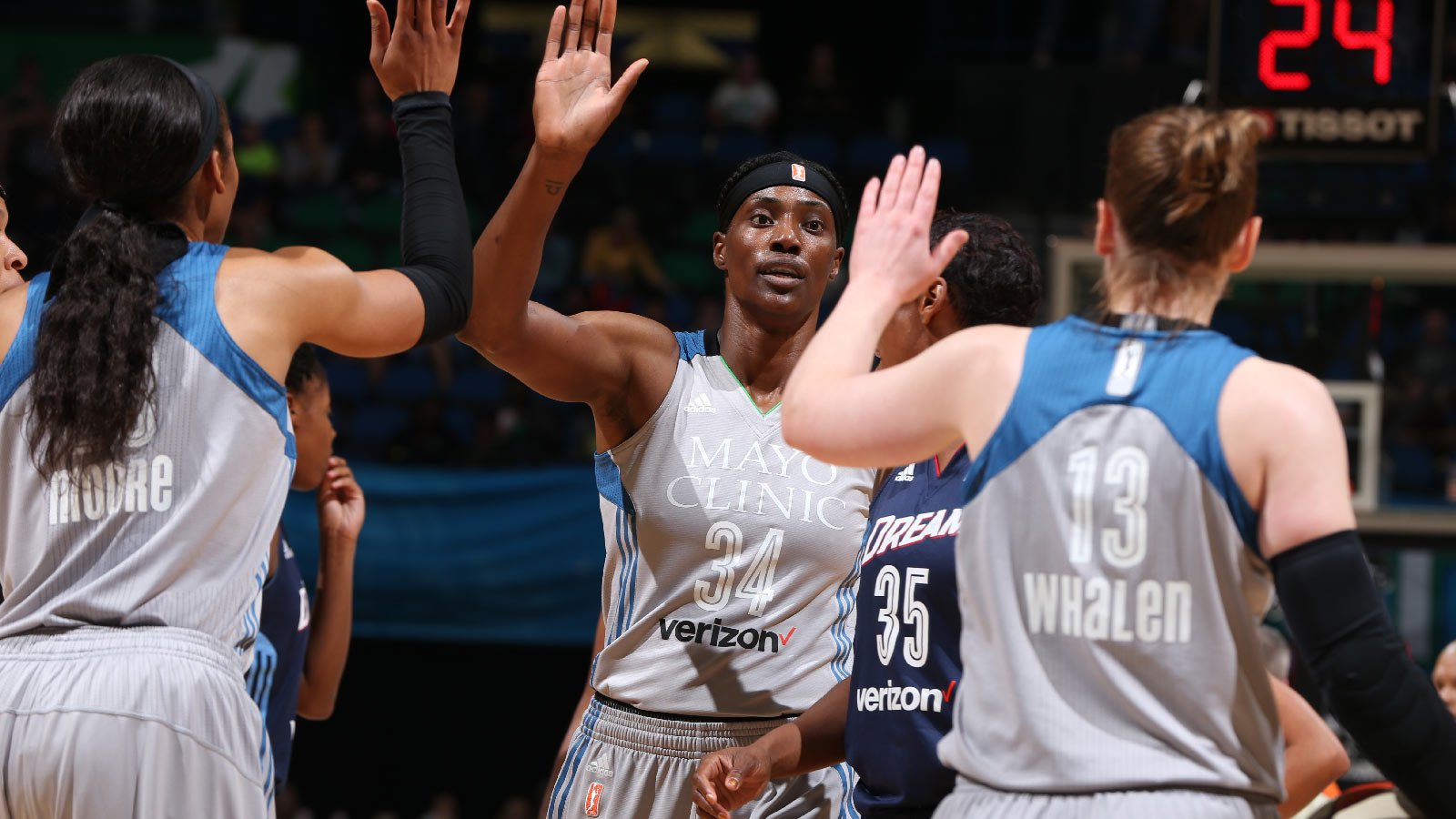 Lynx potvrdili víťazstvo v základnej časti WNBA