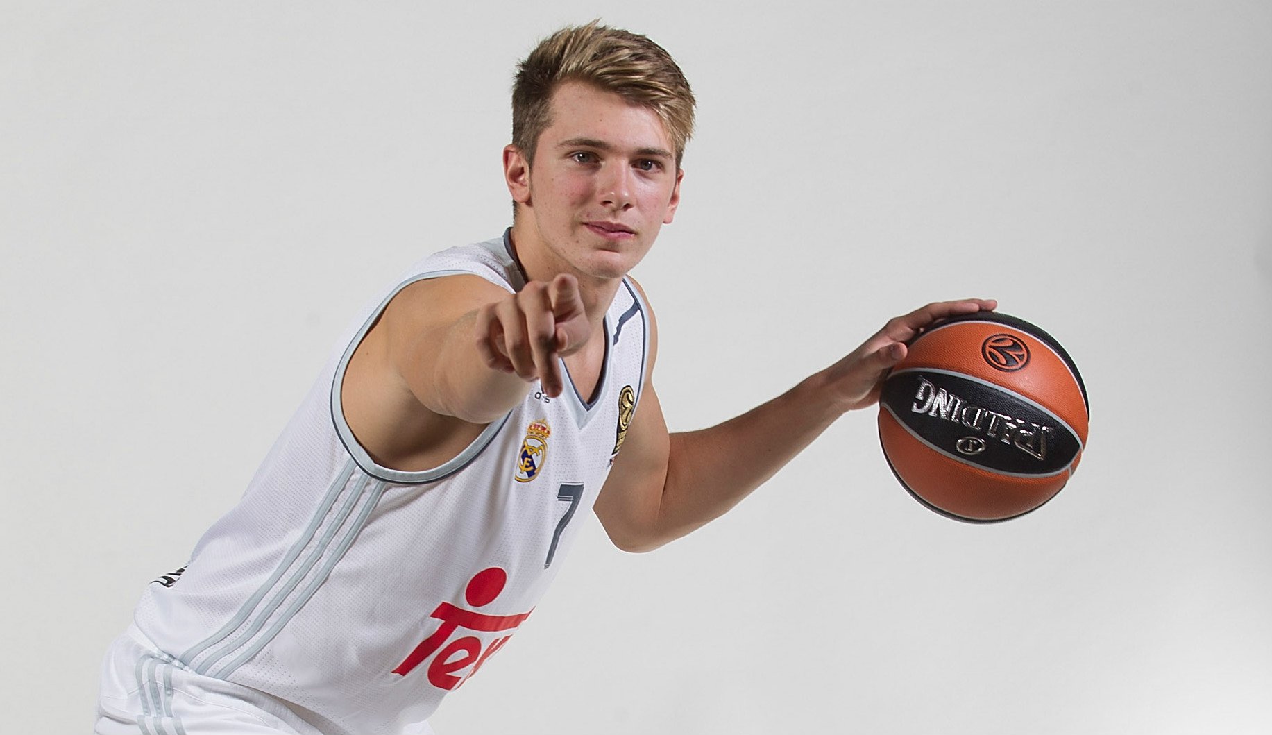 Za Real Madrid debutoval v 16, v NBA môže byť jednotkou