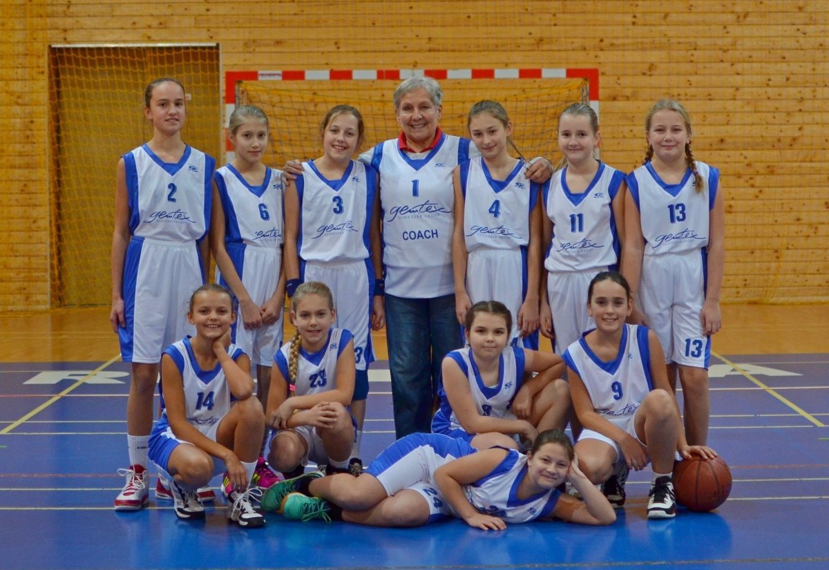 Najmladšie basketbalistky zbierajú cenné skúsenosti