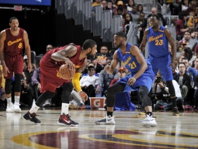 Majstrovský Cleveland zdolal Golden State, rozhodol Irving