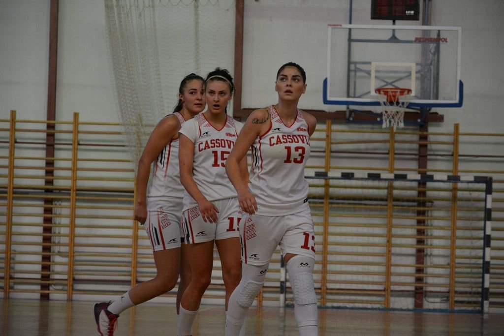 Cassovia prehrala so Slovanom, Poprad prehral s Ružomberkom