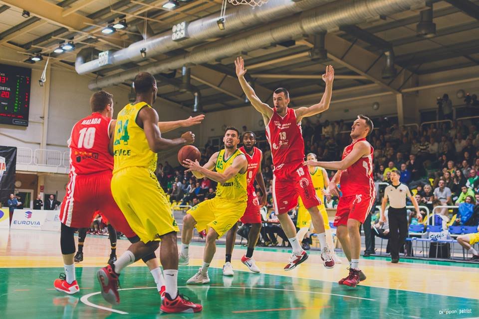 Levice zvládajú derby výborne, Komárno zdolali aj tretíkrát