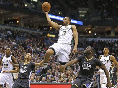 Vážne zranenie ho nezastavilo, z Parkera rastie hviezda NBA