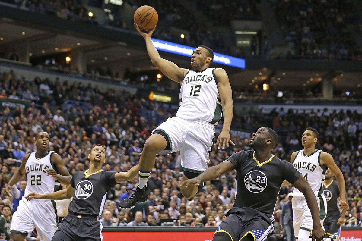 Vážne zranenie ho nezastavilo, z Parkera rastie hviezda NBA