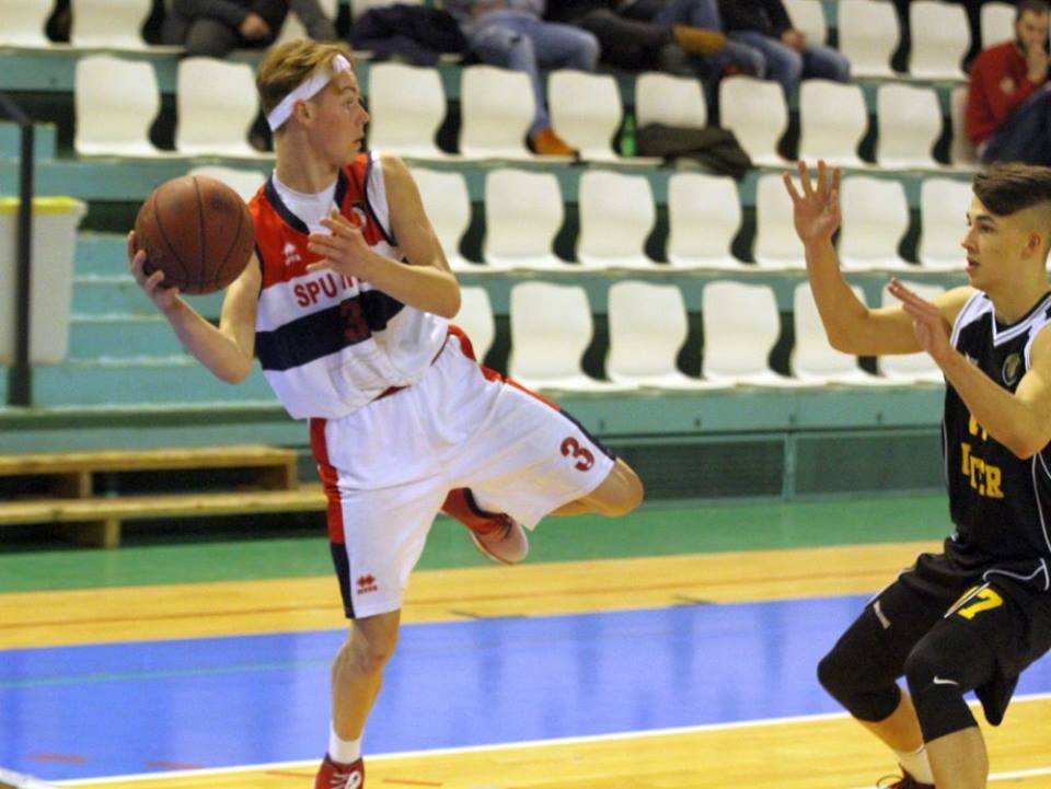V šestnástich rokoch debutoval proti Interu. Skubeň priznal, že mal obavy vystreliť