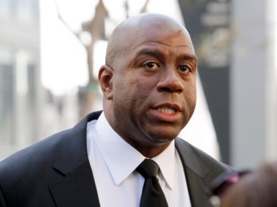 „Magic“ Johnson má údajne záujem o kúpu Los Angeles Clippers