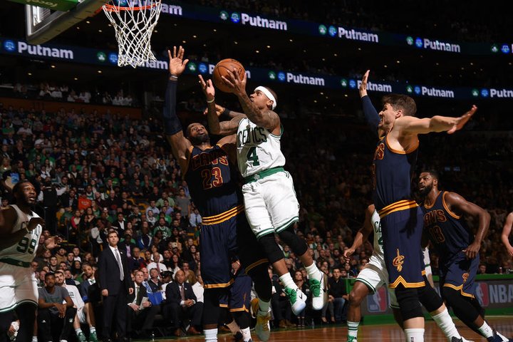 V šlágri Východnej konferencie zdolal Boston obhajcu Cleveland