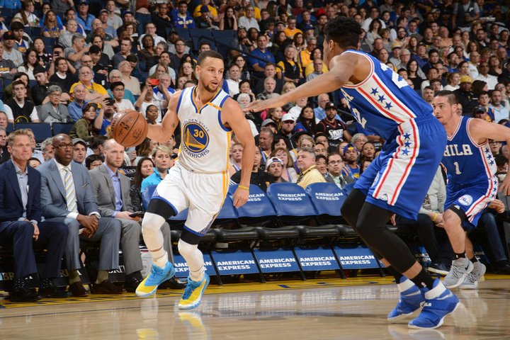 Warriors ukončili sériu prehier, Houston v play off
