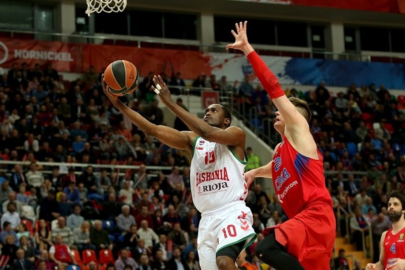 CSKA a Fenerbahce jedno víťazstvo od postupu