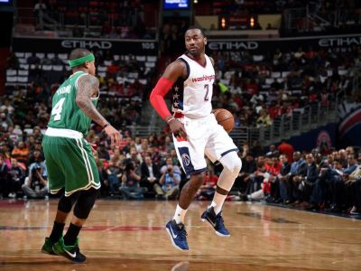 Washington prvý raz zdolal Boston, Utah neprekvapil v Oaklande