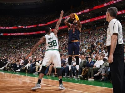Cleveland vyhral v Bostone o 44 bodov. Vieme hrať ešte lepšie, varuje James