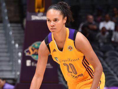 Toliverová prispela 15 bodmi k hladkému triumfu Washingtonu