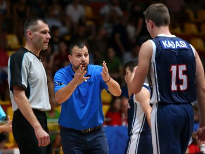 Osemnástka sa chce vyburcovať a zachrániť dnes elitu