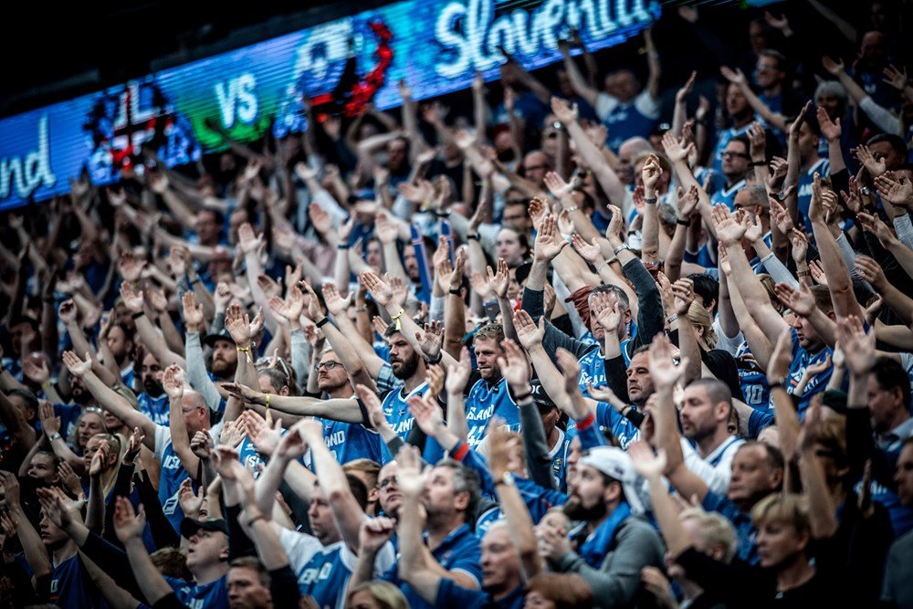 Islandskí fanúšikovia si podmanili Helsinki