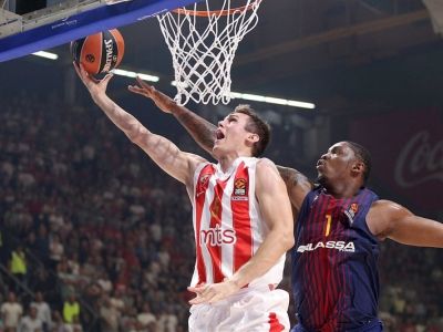 Crvena Zvezda porazila Barcelonu v zápase druhého kola mužskej EuroLigy.