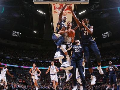 Obhajca Golden State druhú prehru nepripustil