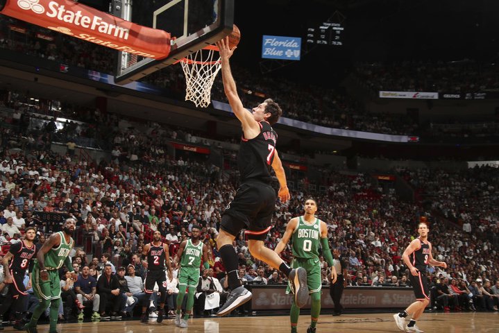 Dragič s Waitersom ukončili 16 zápasovú sériu Celtics