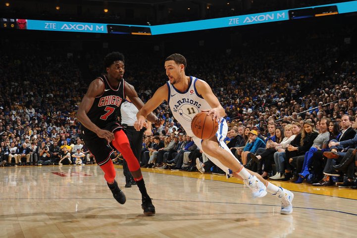 Golden State zničili Chicago, víťazne aj Boston a Cleveland