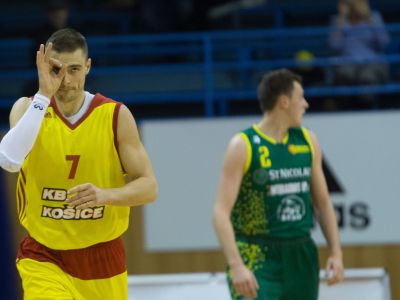 Kým vytrávili sendviče, mali Patrioti po zápase