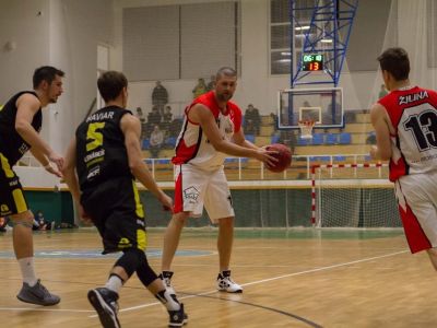 Tri roky netrénoval, nemal ani svoje tenisky a nastrieľal Handlovej 22 bodov