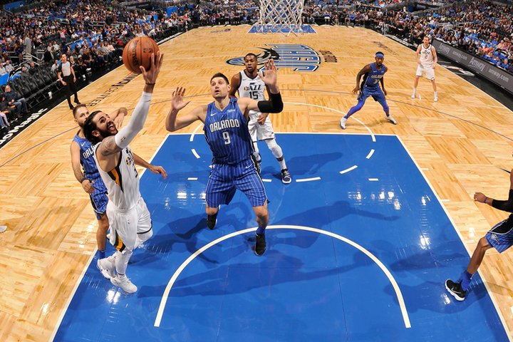 Trojnásobné predĺženie pre Oklahoma City a triple-double Westbrooka
