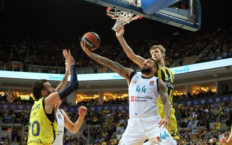 Real Madrid vyhral v Istanbule o dva body